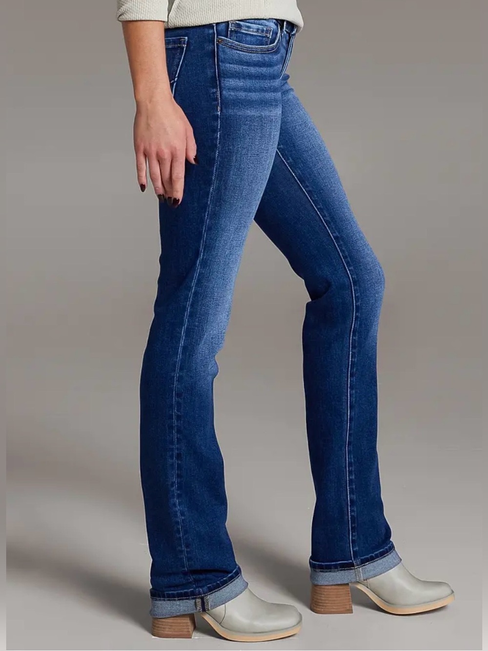 Buckle BKE Festival Stella Stretch Dark Wash Denim Straight Leg Rodeo Cowgirl 31